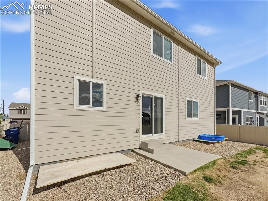 Image 45 of 46: Back of Structure