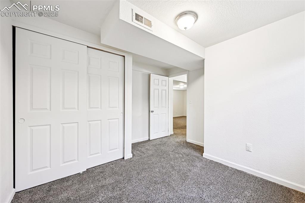 Image 27 of 33: Bedroom