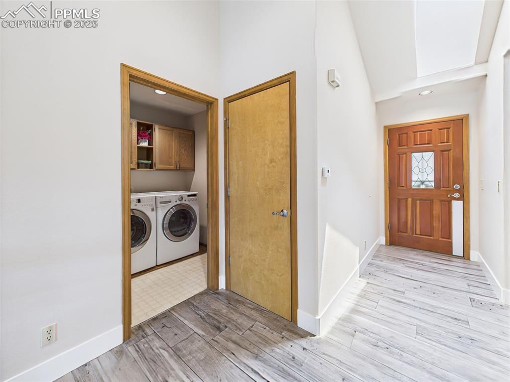 Image 20 of 50: Newer washer and dryer included! Access to garage! Notice the beautiful fro