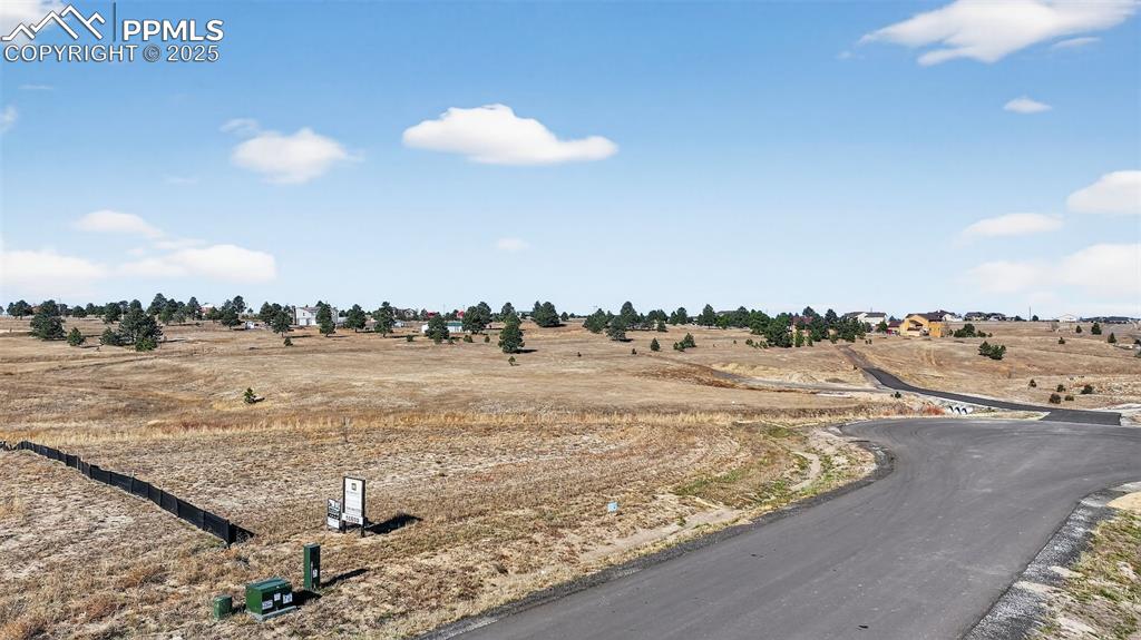 Image 4 of 12: Other