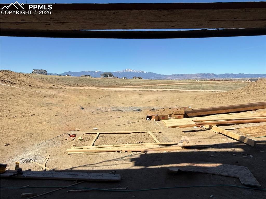 Image 21 of 24: View