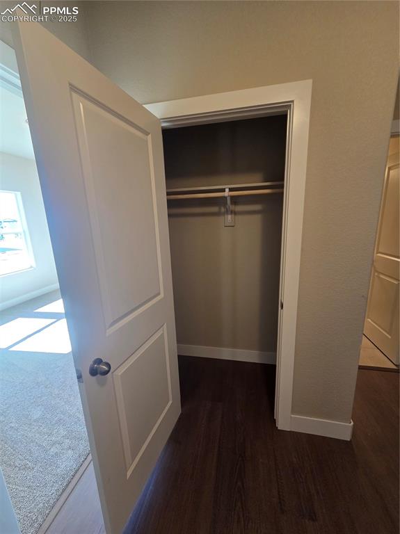 Image 5 of 29: Closet