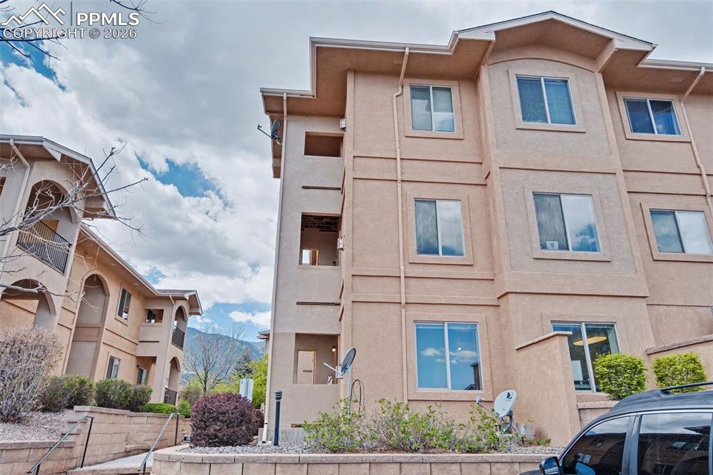 Image 22 of 24: No Description Available