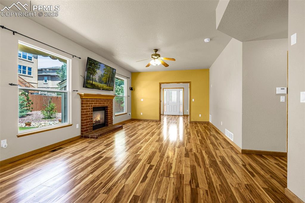 Image 7 of 42: Living Room