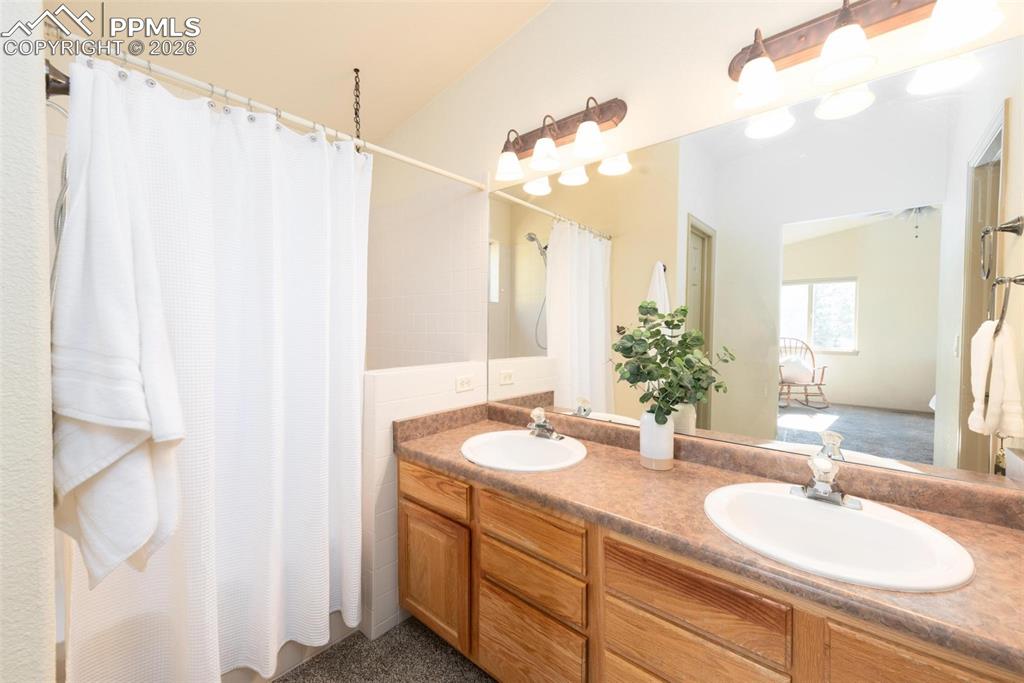 Image 24 of 43: Master Bathroom