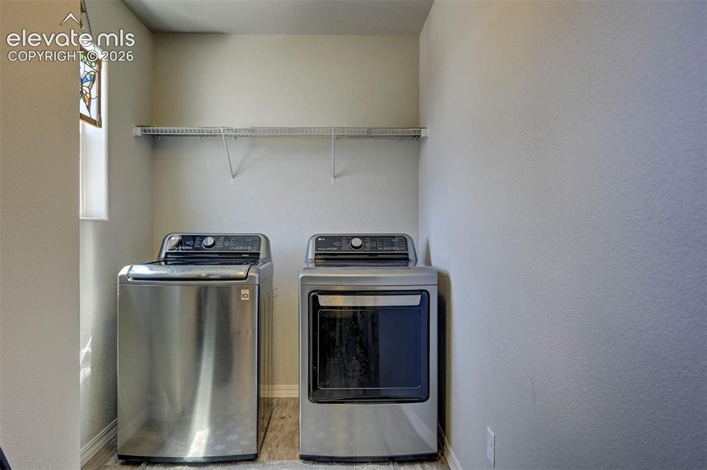 Image 17 of 37: Laundry