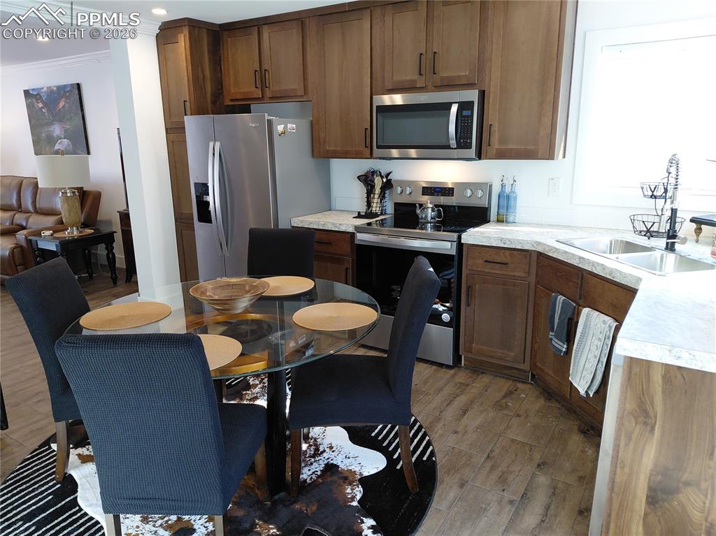 Image 12 of 23: Photos taken from identical unit