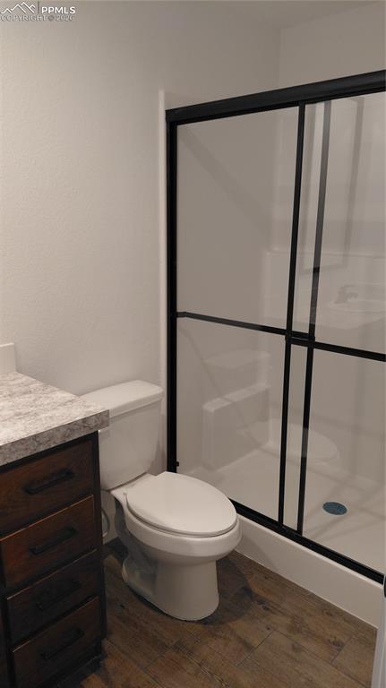 Image 18 of 23: Master Bathroom