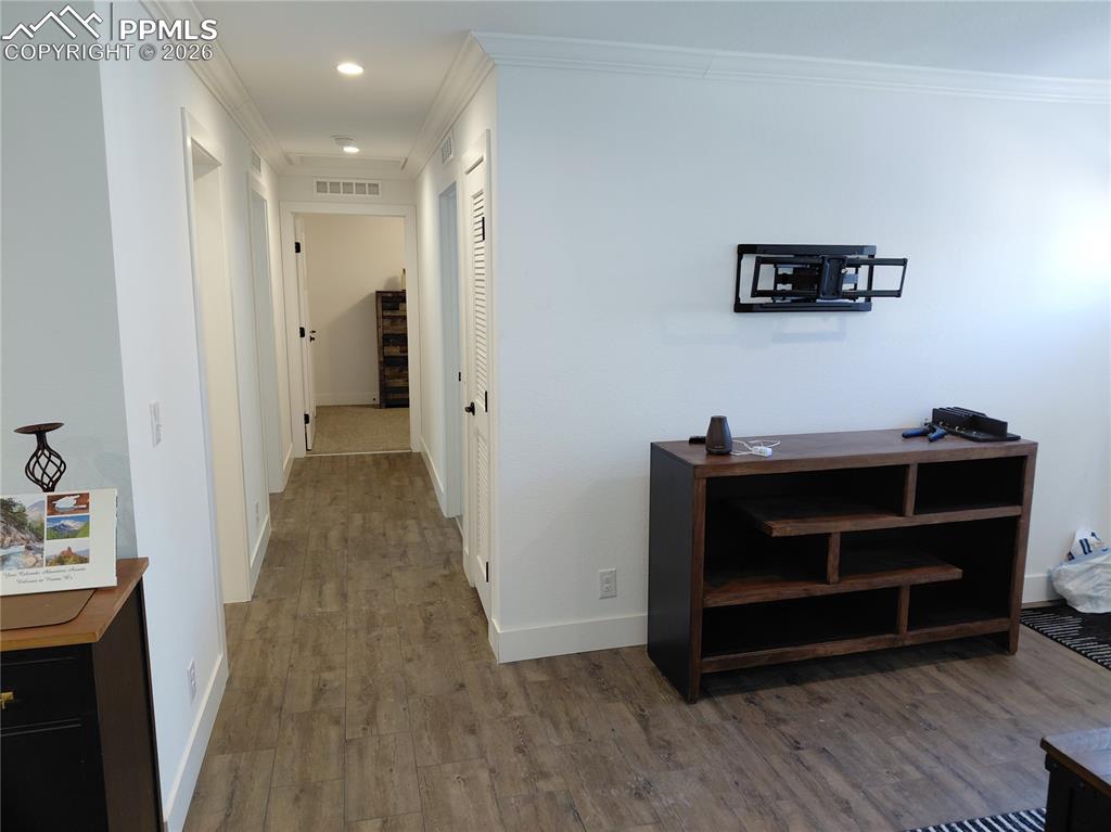 Image 9 of 23: Photos taken from identical unit.