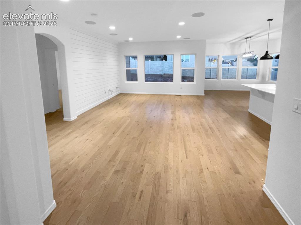 Image 13 of 13: Living Room