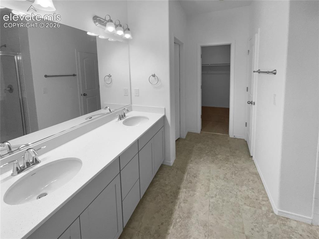 Image 7 of 13: Master Bathroom