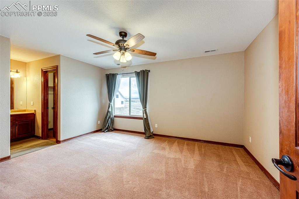 Image 30 of 49: Bedroom