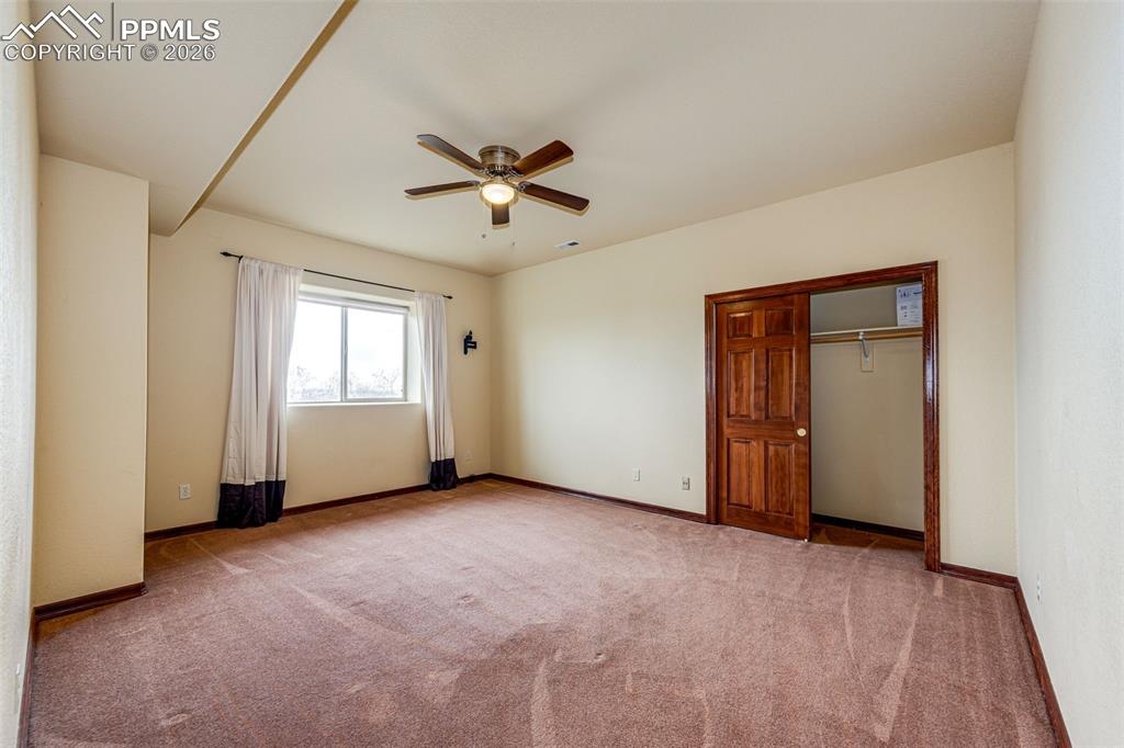 Image 36 of 49: basement