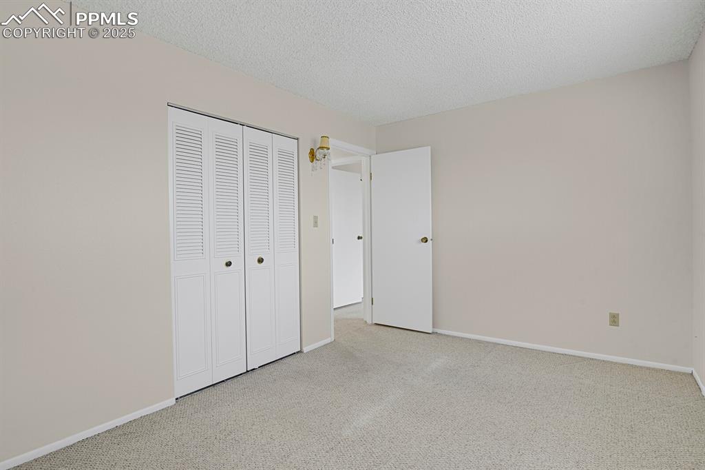 Image 23 of 45: Upper Level Bedroom 2