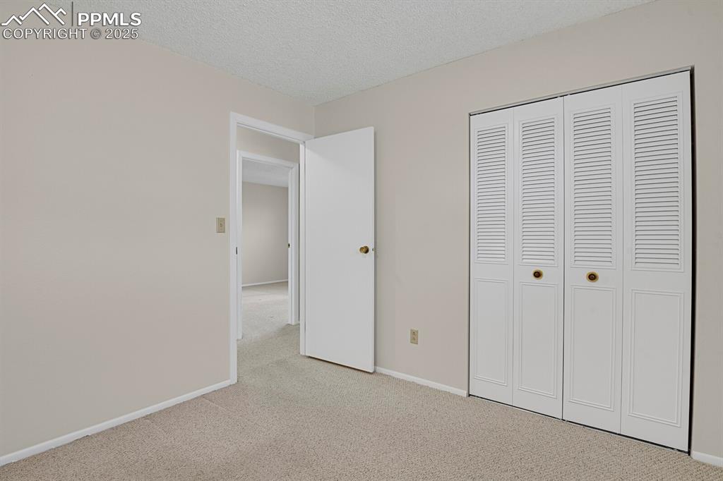 Image 26 of 45: Upper Level Bedroom 3