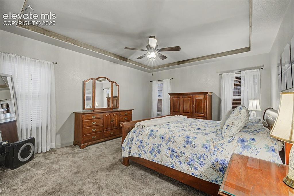 Image 21 of 49: Bedroom