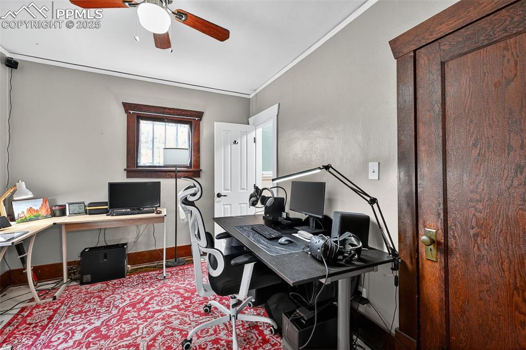 Image 12 of 28: Bedroom