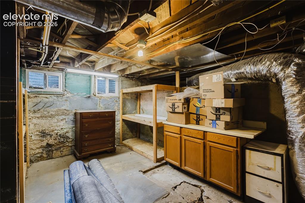 Image 40 of 41: Basement