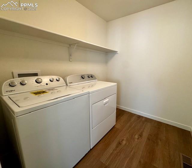 Image 7 of 16: Laundry
