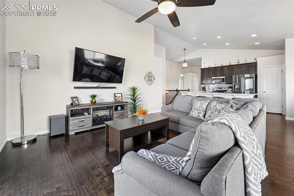 Image 14 of 47: Living Room