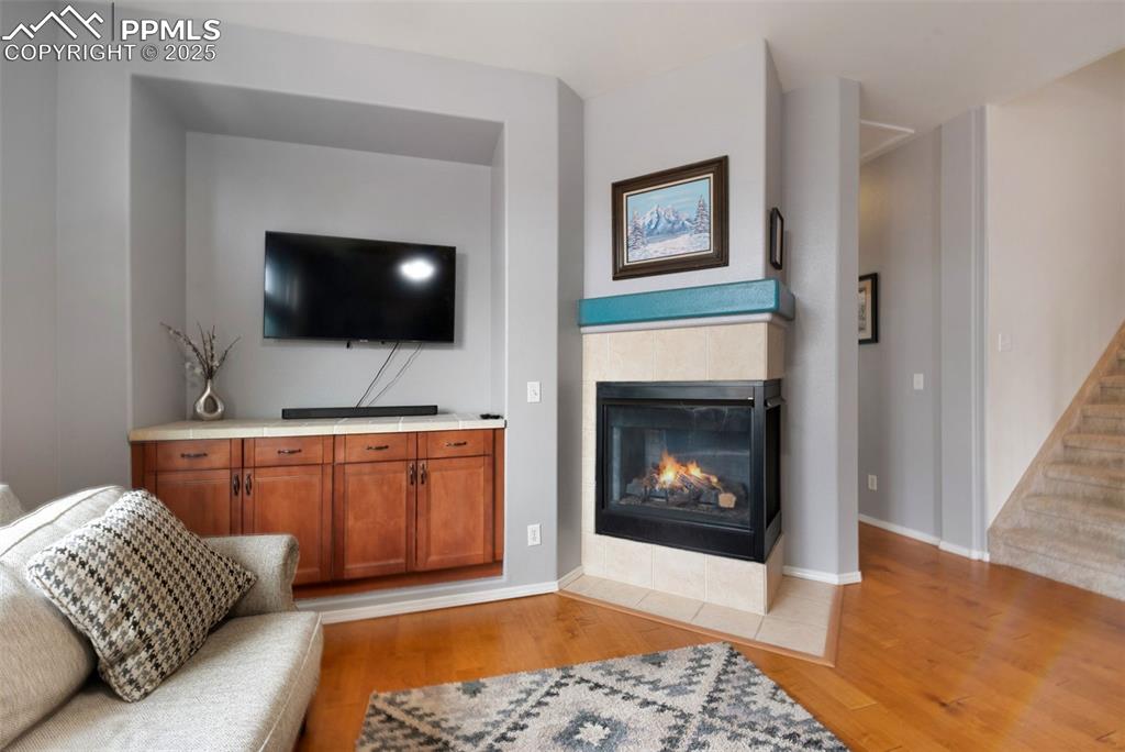 Image 10 of 42: Living Room