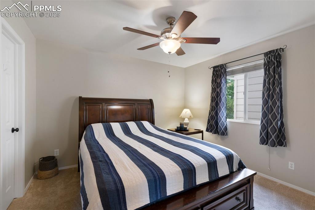 Image 30 of 42: Bedroom