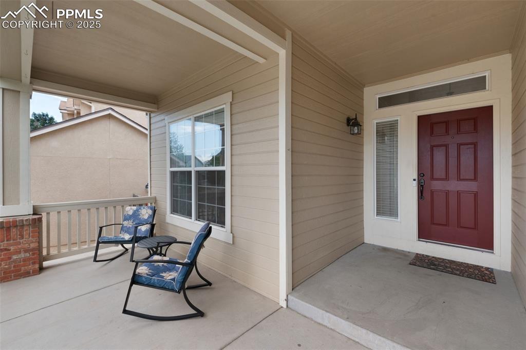 Image 4 of 42: Entry