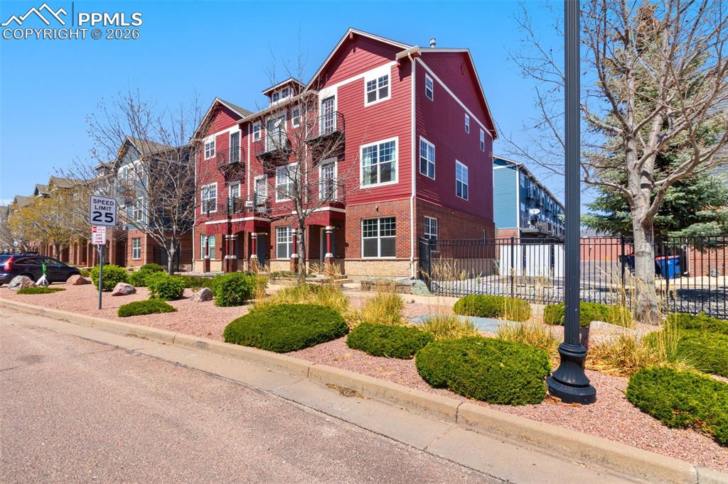 Image 3 of 34: Front of Structure