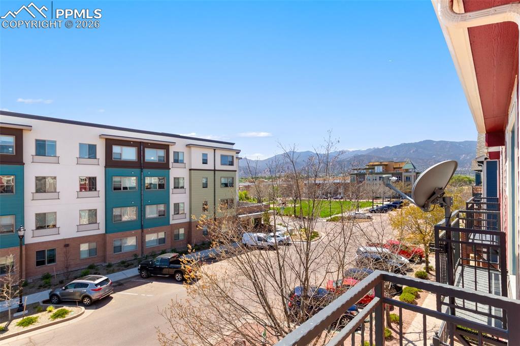 Image 30 of 34: Balcony