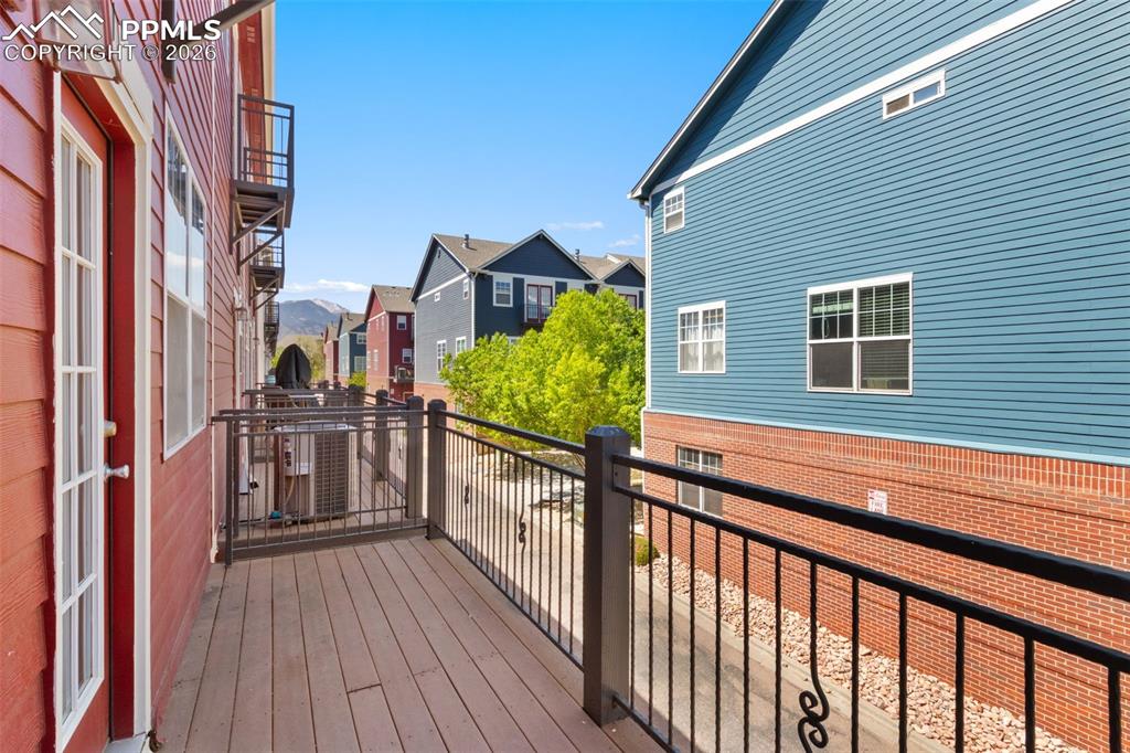 Image 32 of 34: One of 4 decks