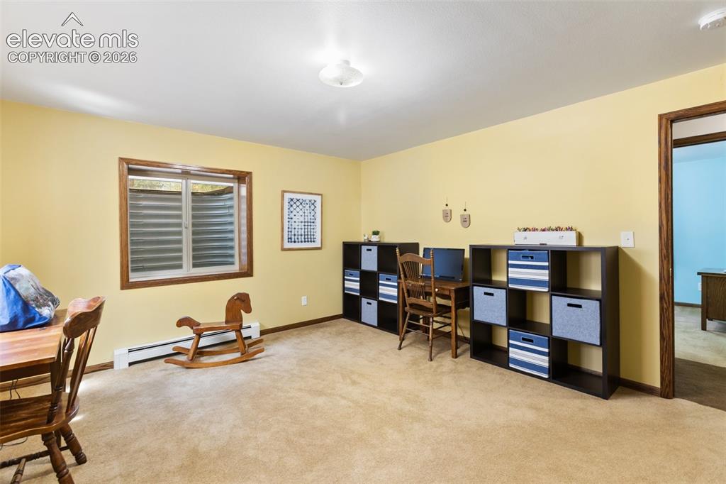 Image 32 of 42: Bonus Room