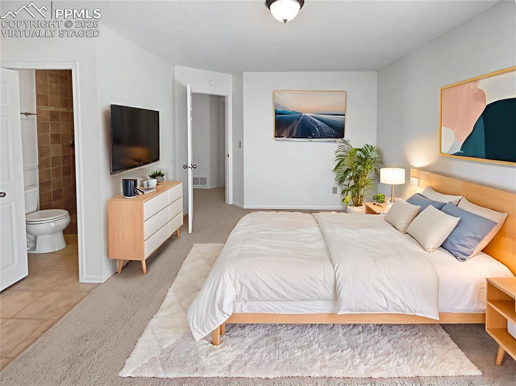 Image 4 of 31: Virtually Staged