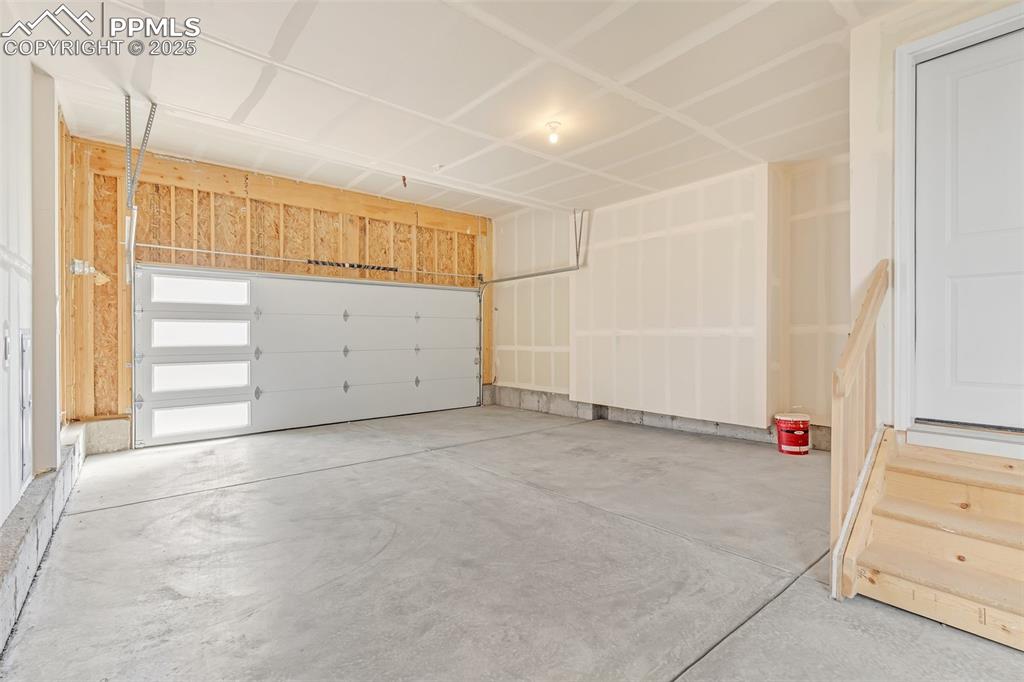 Image 27 of 29: View of garage