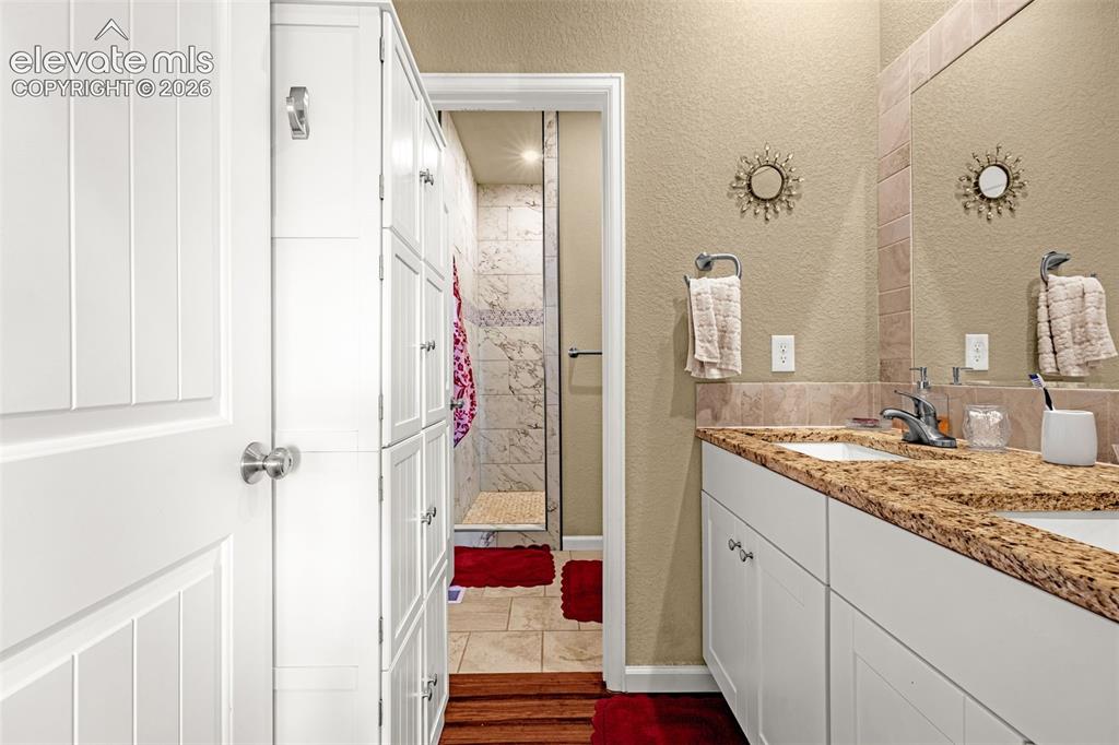 Image 16 of 38: Master bath