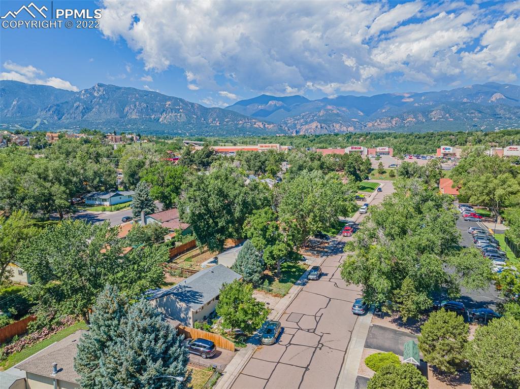 Listing 7476266, Image 27 of 34