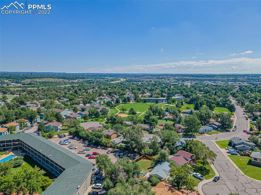 Listing 7476266, Image 31 of 34