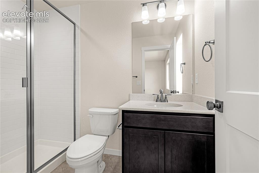 Image 17 of 30: Bathroom