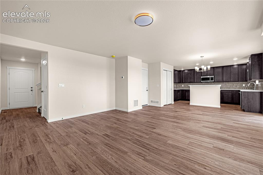 Image 6 of 30: Living Room
