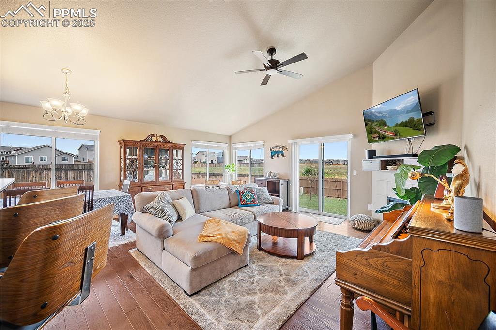 Image 10 of 41: Living Room