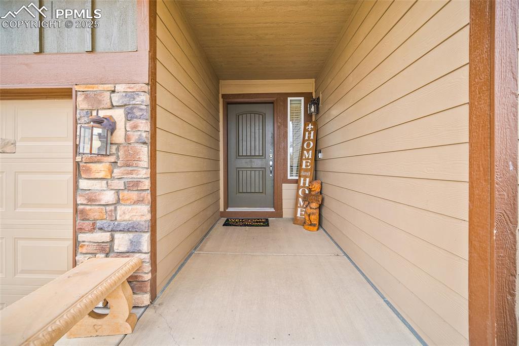 Image 2 of 41: Entry