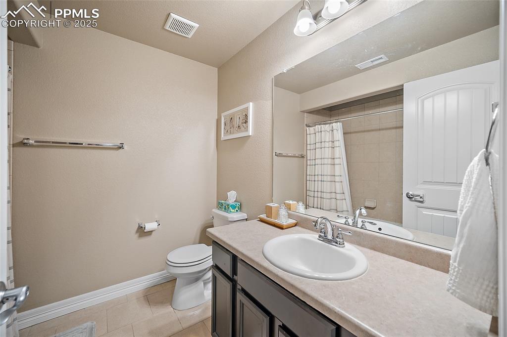 Image 33 of 41: Basement