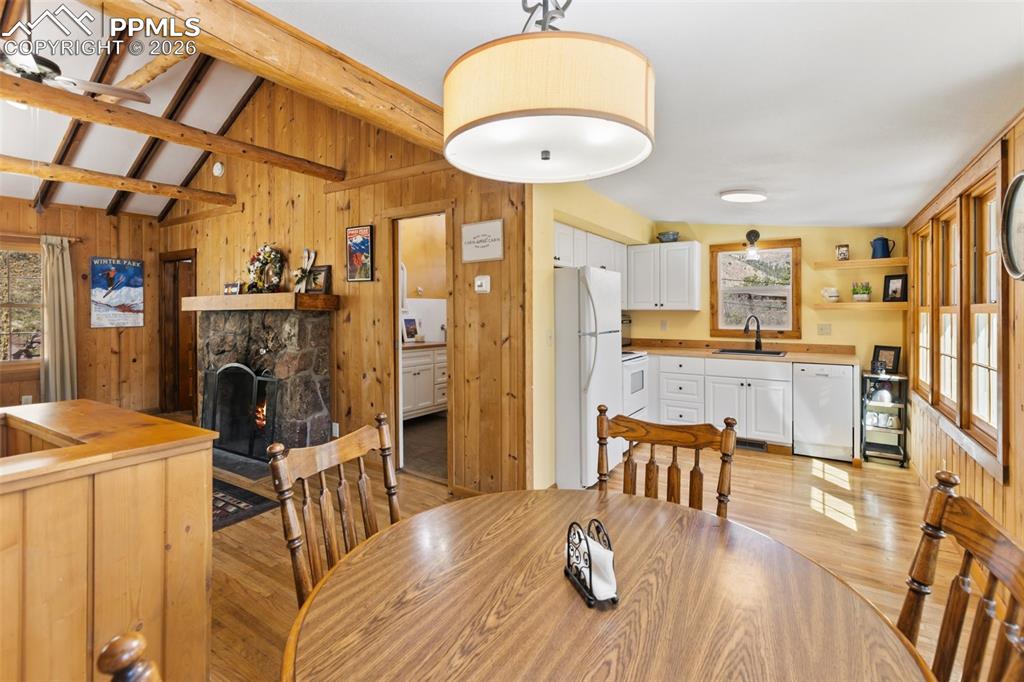 Image 12 of 46: Living Room