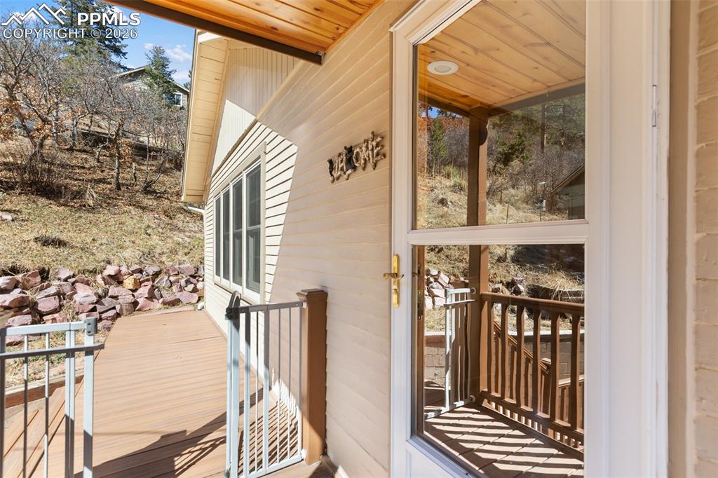 Image 30 of 46: Bedroom or office area