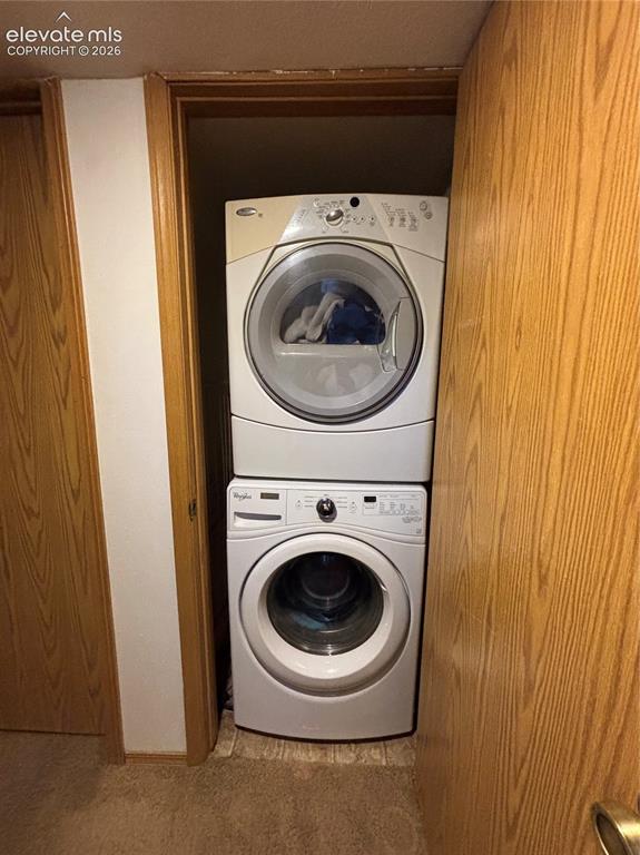 Image 15 of 24: Laundry