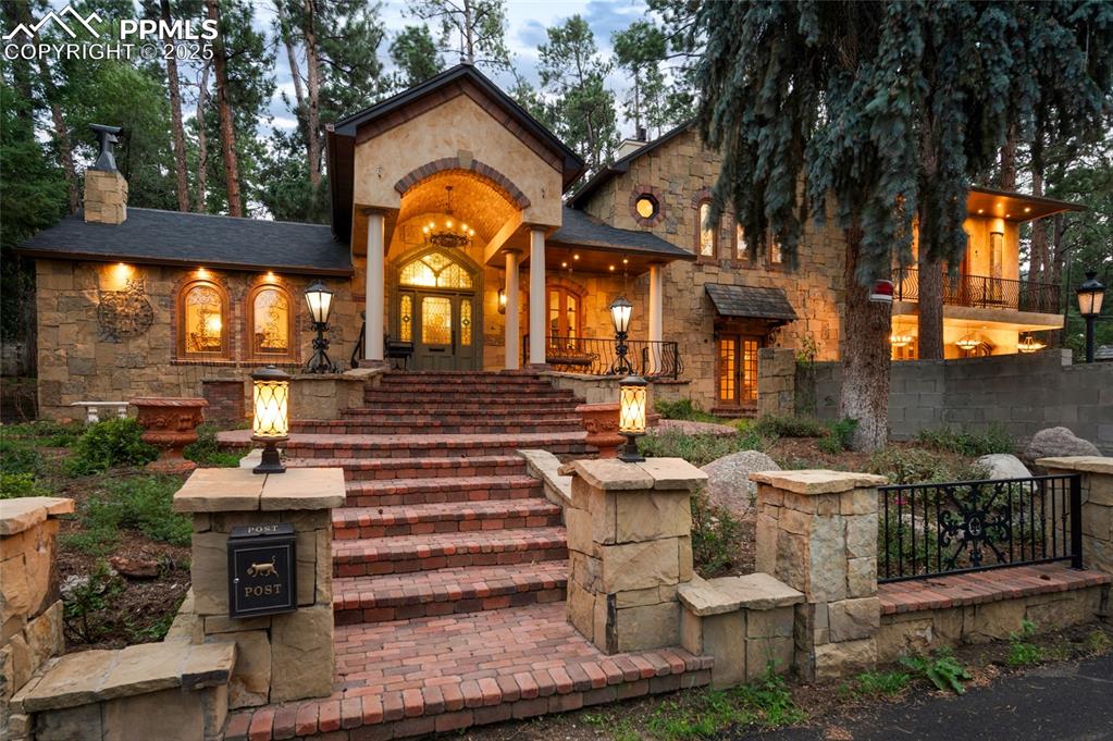 Image 4 of 49: Front of Structure