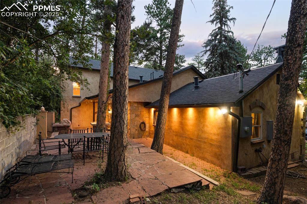 Image 42 of 49: Back of Structure