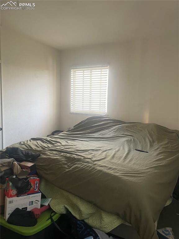 Image 15 of 31: Bedroom