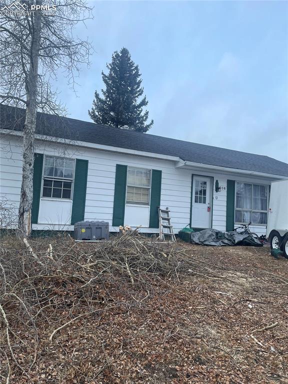 Image 2 of 31: Front of Structure