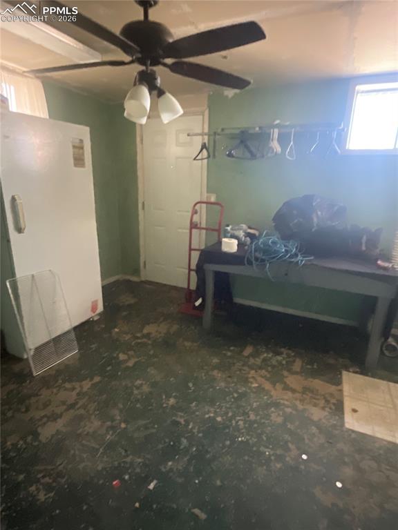 Image 22 of 31: Bedroom