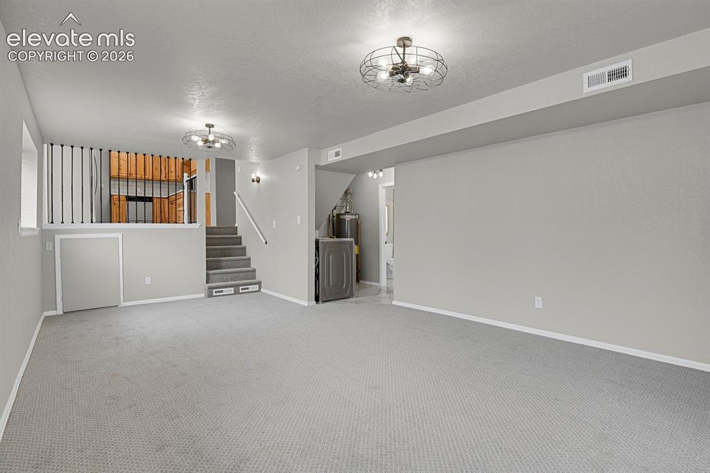 Image 43 of 47: Family Room